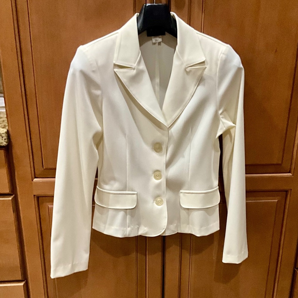 “A-List By Wrapper” Ivory Cream Blazer & Bootcut … - image 1